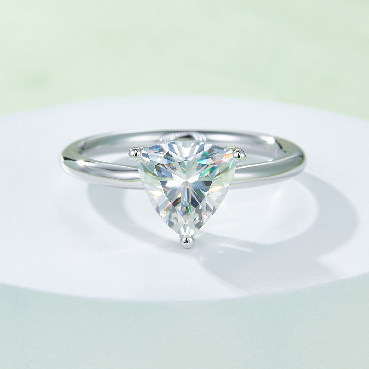 Classic Triangle S925 Silver Plated White Gold Moissan Diamond Women's Ring 3.0 Carat Grade D